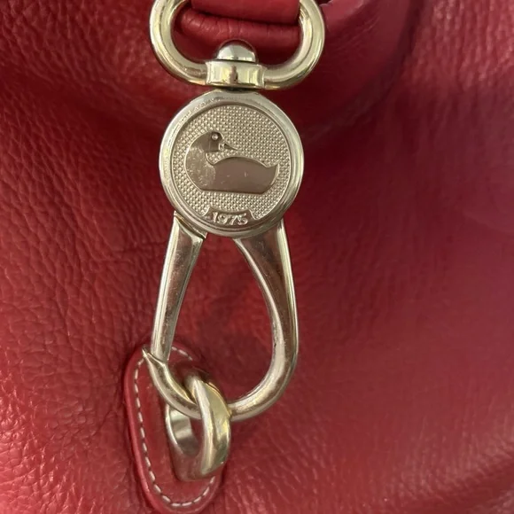 Red Leather Women's Bag - Picture 5 of 15